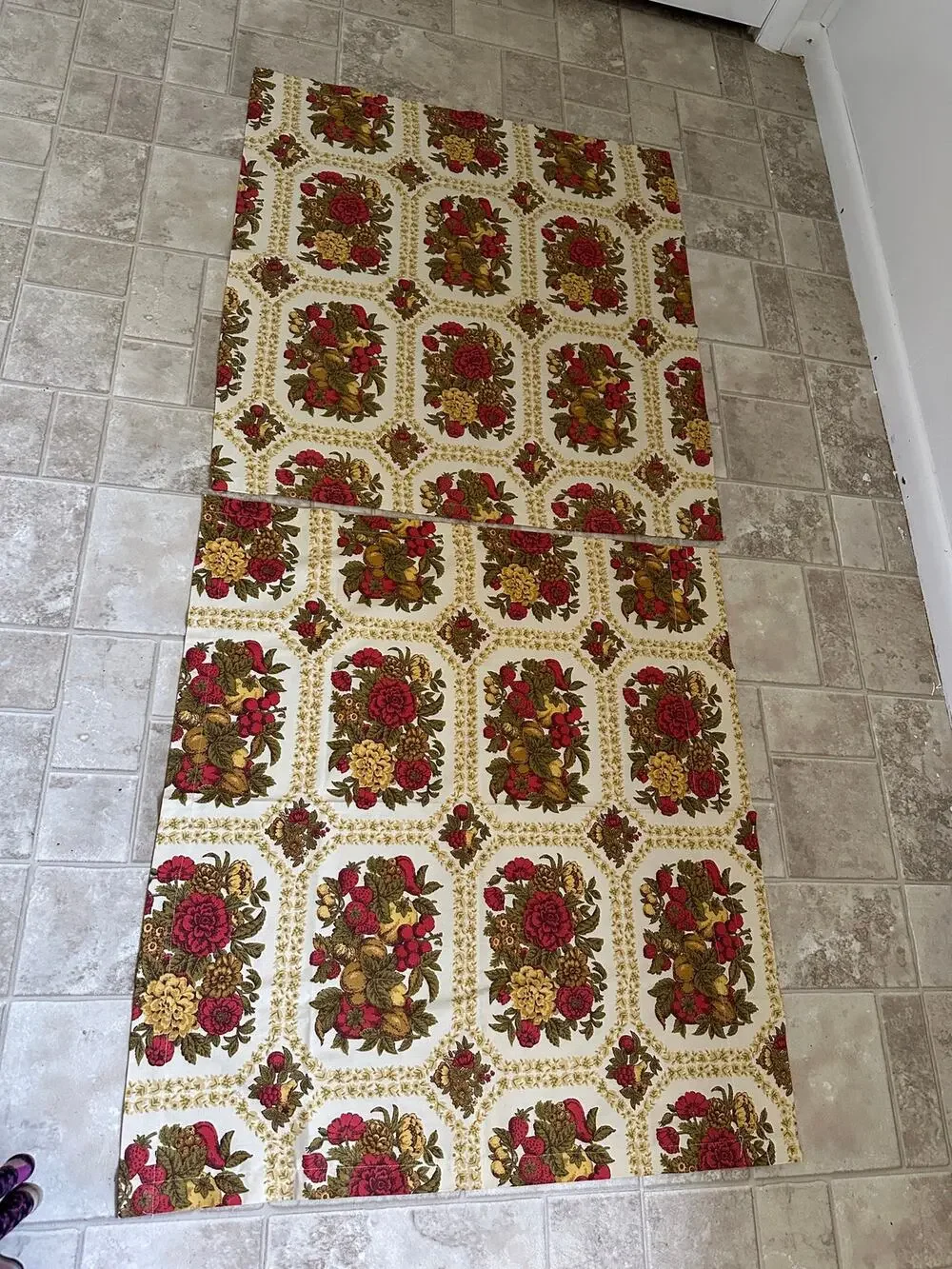 1970s Floral Fruit Medallion Small Cafe Kitchen Curtains Set of 2 Tiers
